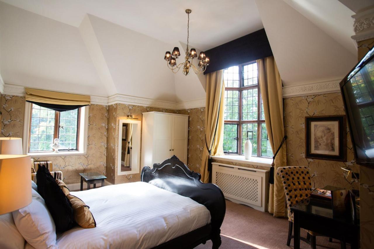 Inglewood Manor Hotel Ledsham  Ngoại thất bức ảnh